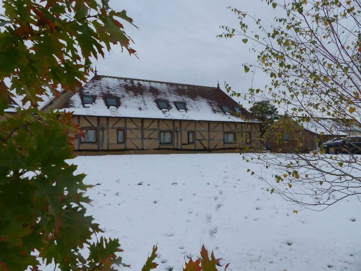 Hameau Des Damayots Montbeugny Frankrijk